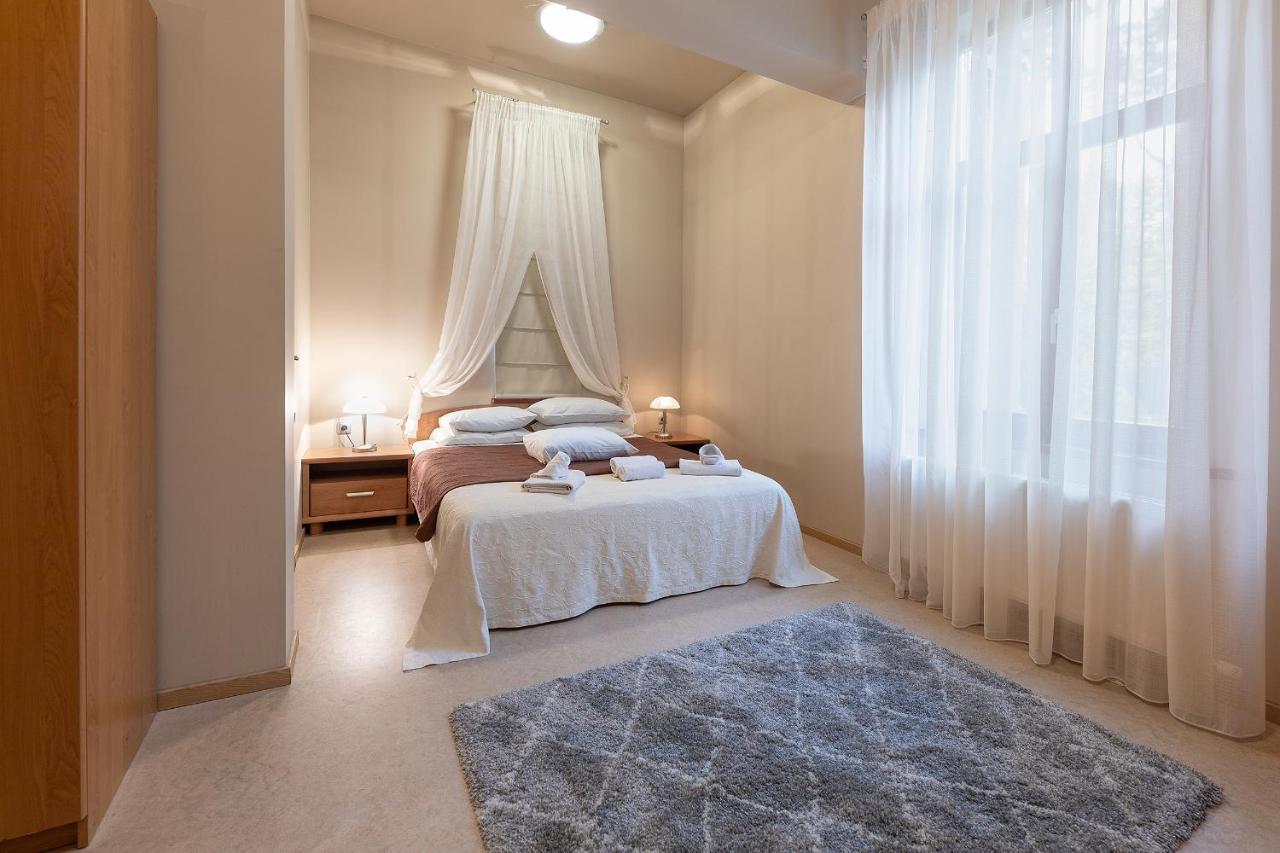 Room In Bb - Valensija - Suite For Two In Nice Hotel Jūrkalne Eksteriør bilde
