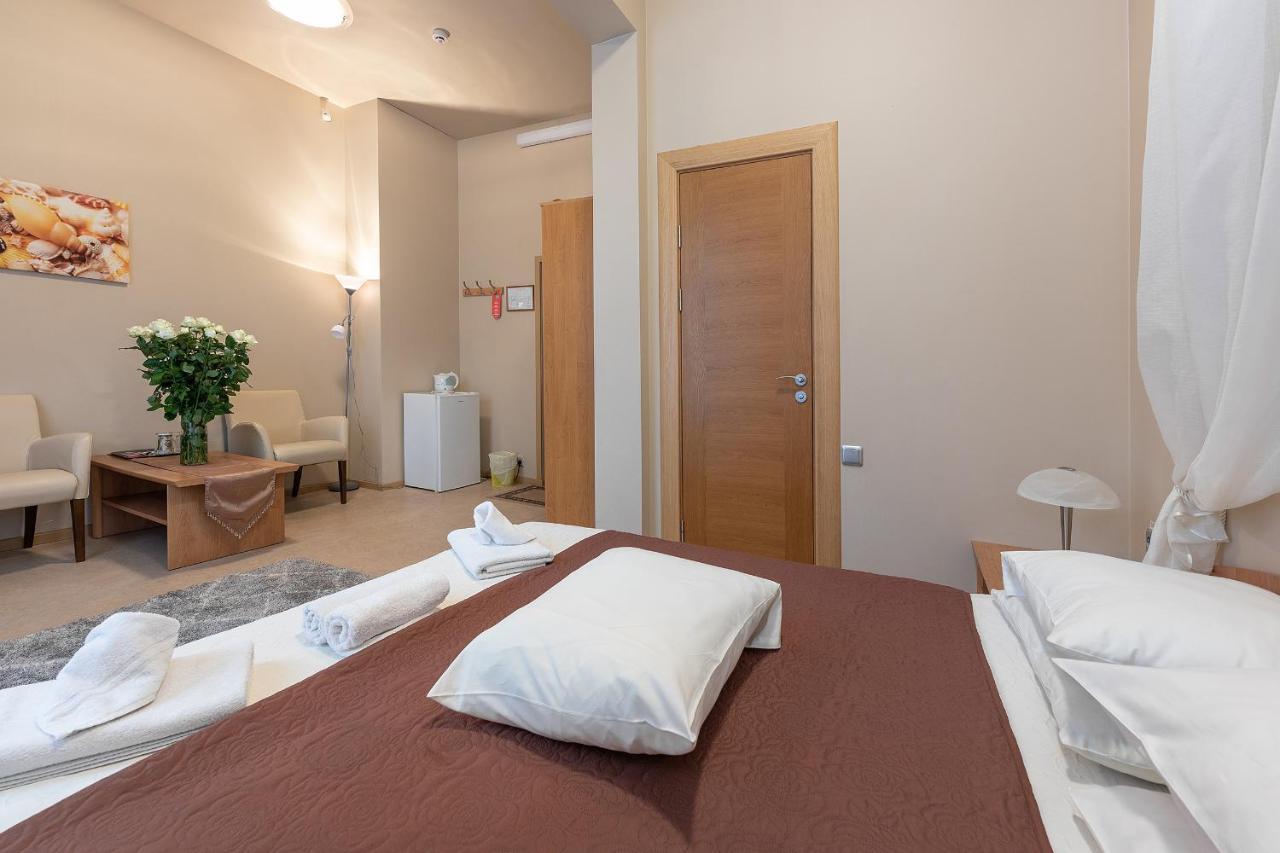 Room In Bb - Valensija - Suite For Two In Nice Hotel Jūrkalne Eksteriør bilde