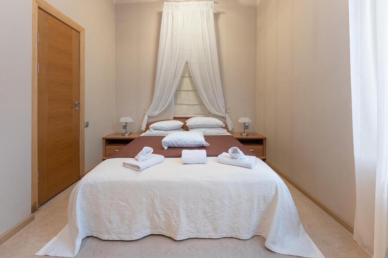 Room In Bb - Valensija - Suite For Two In Nice Hotel Jūrkalne Eksteriør bilde